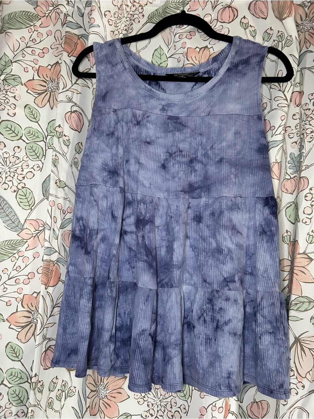 Simply Vera Vera Wang Blue Tie-Dye Sleeveless Tiered Top